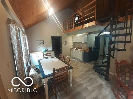 2nd image of 4140 Echo Run Rd