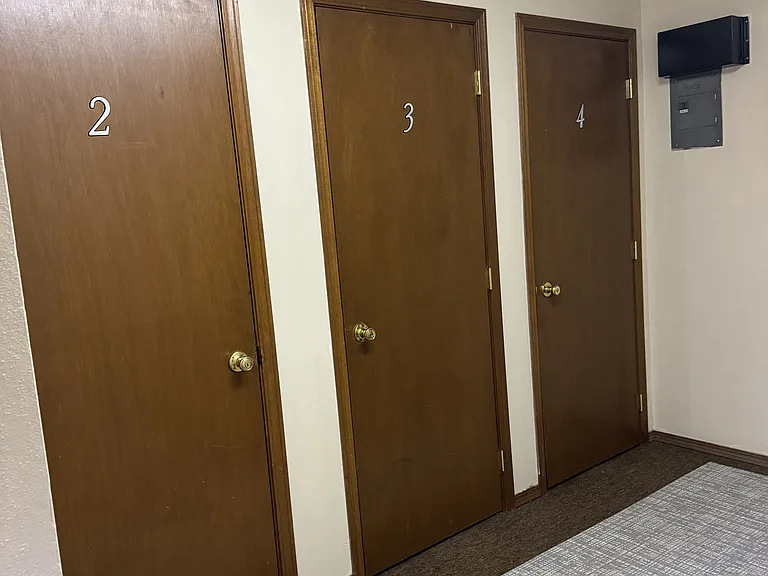 4728 Trevor Cir #2 — Photo 20