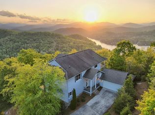 621 Sonya Rd, Clayton, GA 30525