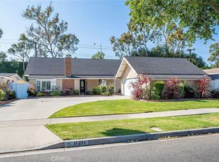 11211 Martha Ann Dr, Los Alamitos, CA 90720