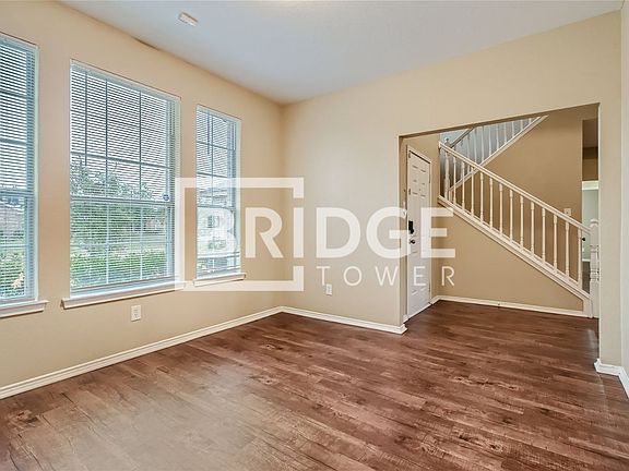 2nd image of 3801 Remington Ct