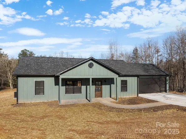 95 Lexxi Ln #3, Tryon, NC 28782