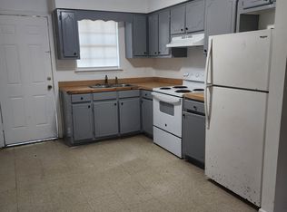705 26th 1/2 St #B, Gulfport, MS 39501
