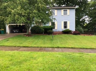3261 Alla Dr, Seven Hills, OH 44131