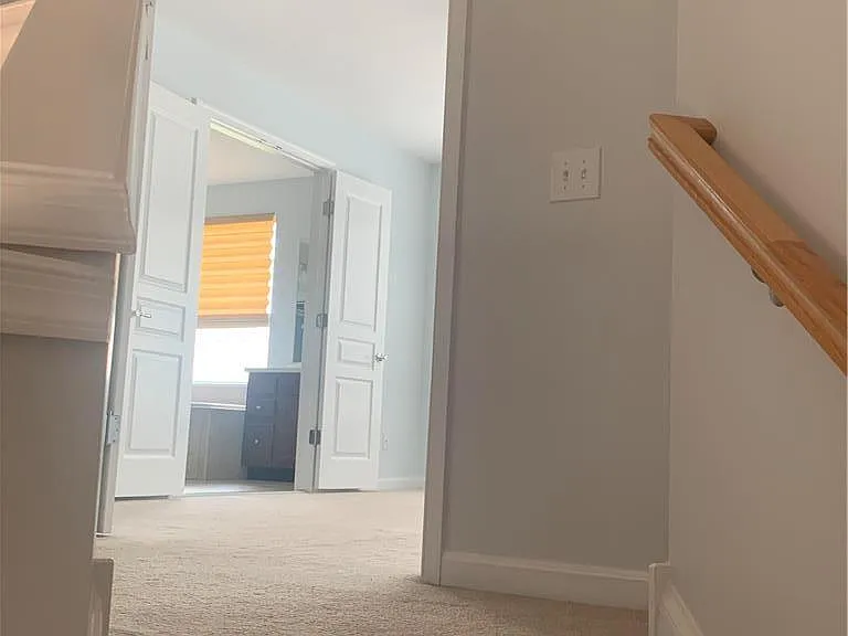 1859 Hemming Way S — Photo 18