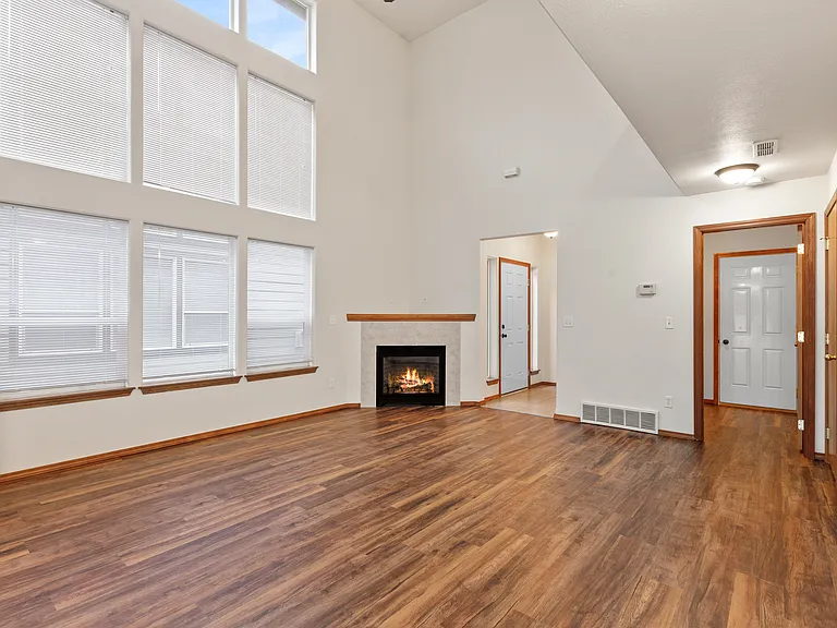 Brookline Townhomes — Photo 22