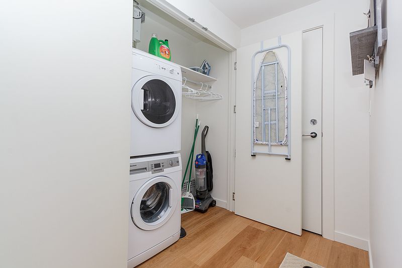 Victoria Apartment for rent - 2 Bedrooms — photo 23