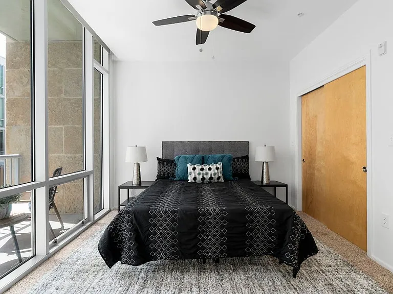 1600 Barton Springs Rd #5204 — Photo 13