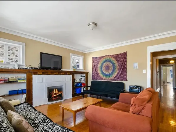 6531 N Newgard Ave #3F, Chicago, IL 60626