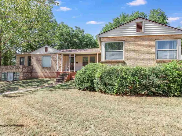 1904 W Arrowhead Ave, Stillwater, OK 74074