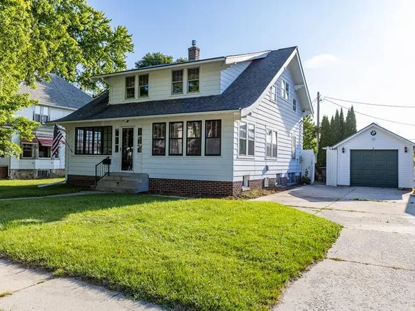 209 Pleasant STREET, Plymouth, WI 53073