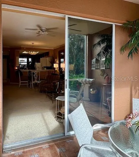 9611 Castle Point Dr #916 — Photo 22