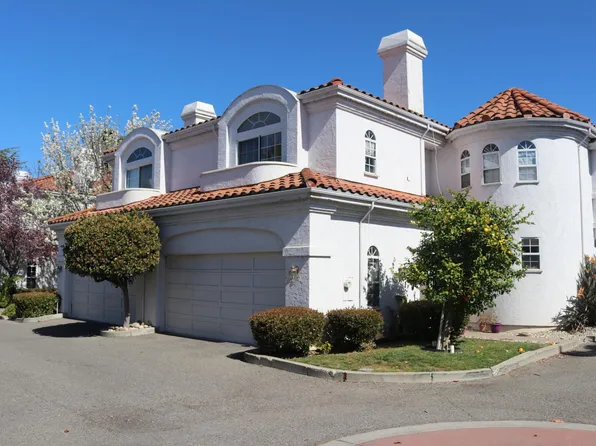 424 W Sunnyoaks Ave, Campbell, CA 95008