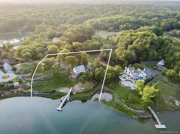 21 Tokeneke Trail, Darien, CT 06820