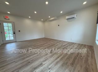 2230 R St, Lincoln, NE 68503