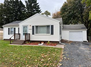 1482 Ridgeway Ave, Rochester, NY 14615