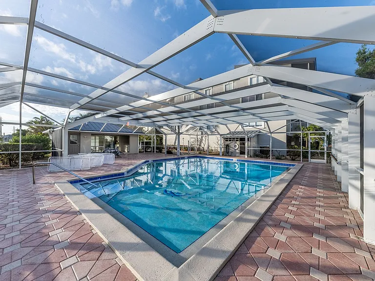 1477 Park Beach Cir #33 — Photo 71