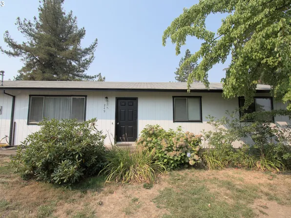 249 S Estella St, Glide, OR 97443