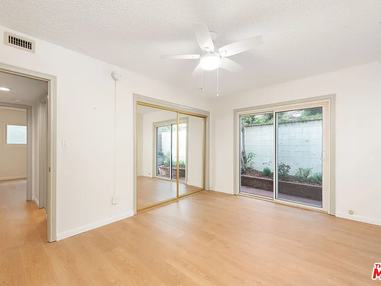 8335 W Manchester Ave #B — Photo 20