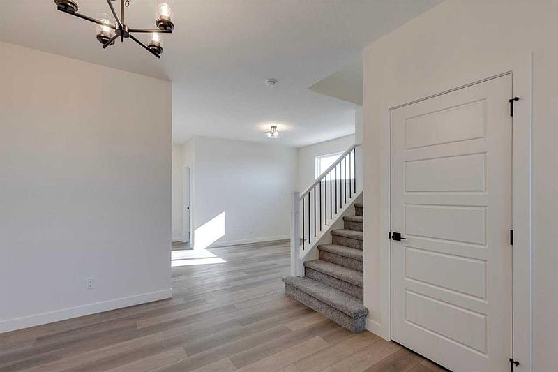 Calgary House for rent - 4 Bedrooms — photo 12