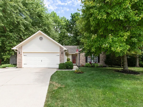 6485 Barberry Dr, Avon, IN 46123