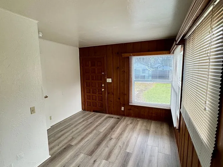 1119 Citrus Ave — Photo 15