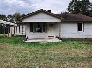 109 Edwards Ln, Statesville, NC 28677