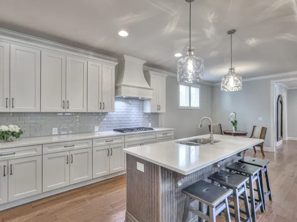 232 Moray Ct, Franklin, TN 37064