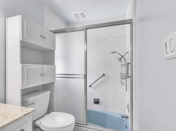 7023 Cromwell Way, Sacramento, CA 95822