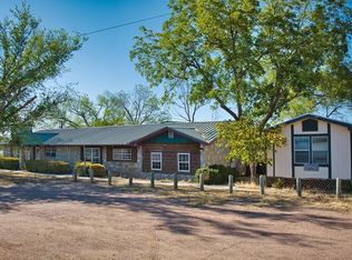 717 E Rainey St, Mason, TX 76856