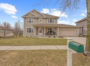 4727 Secret Garden Dr, Mc Farland, WI 53558