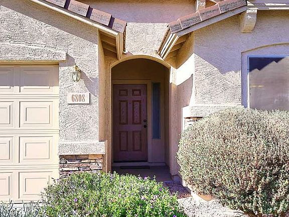3rd image of 6808 S 36TH Drive