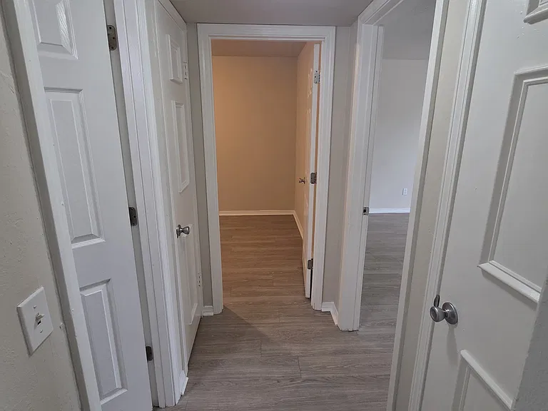 1446 NW 92nd St — Photo 11