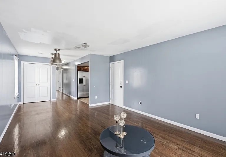 105 Peabody Pl — Photo 4