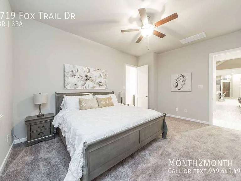 8719 Fox Trail Dr — Photo 10