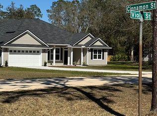 2462 Viola St, Middleburg, FL 32068