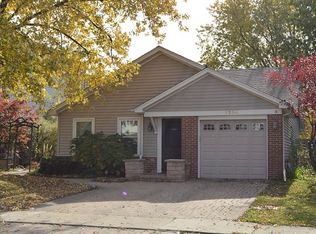 1294 Chattanooga Trl, Carol Stream, IL 60188