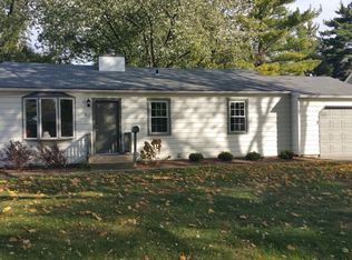 813 Sheldon Ave, Aurora, IL 60506