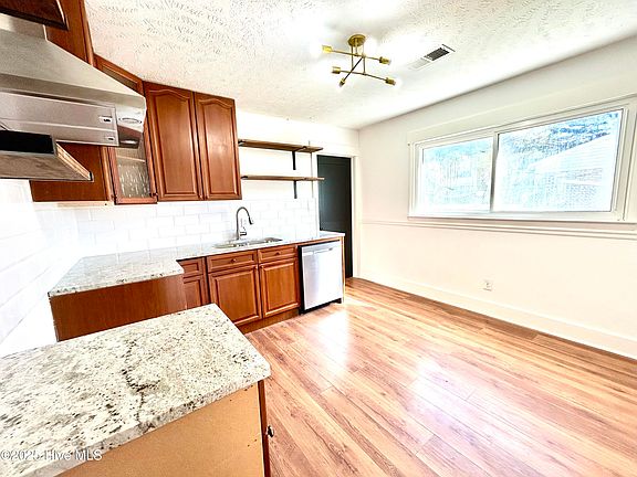 5th image of 16081 Bronco Drive