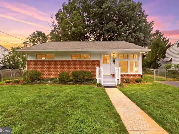 4216 Federal St, Rockville, MD 20853