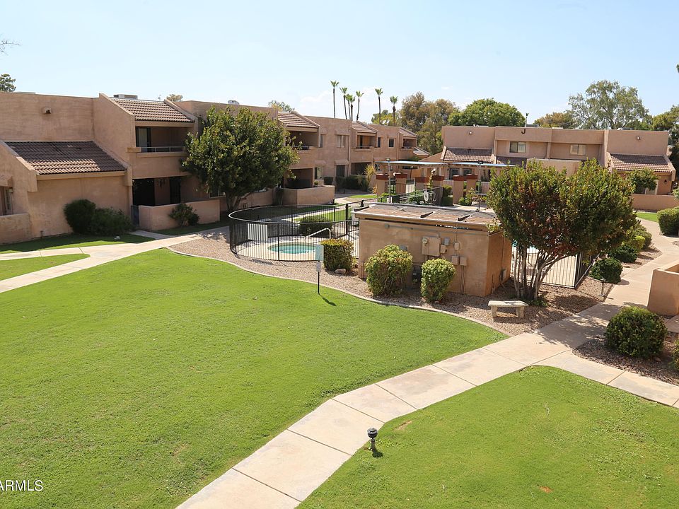 1st image of 10828 N BILTMORE Drive #227
