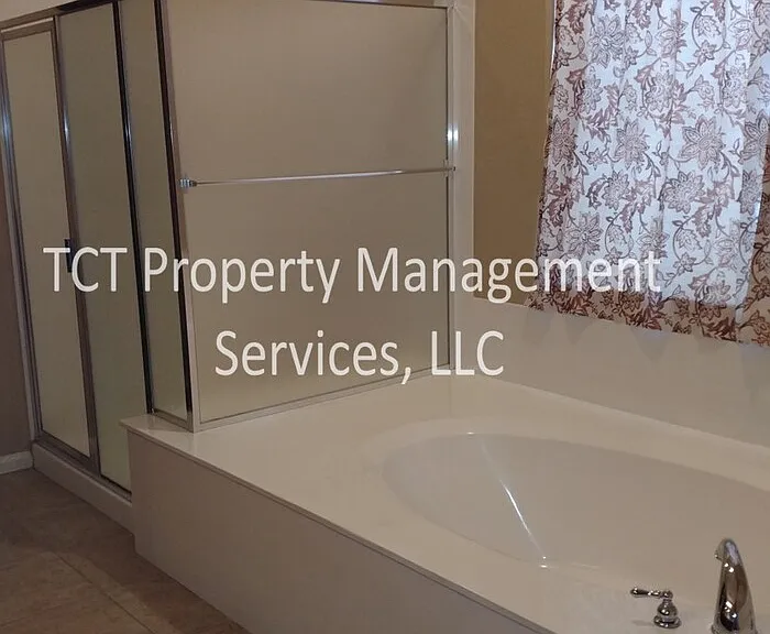 1234 E Ivanhoe Ct — Photo 9