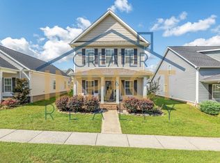 129 Hackberry St, Oak Ridge, TN 37830