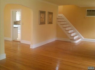 12 Monroe St, Lodi, NJ 07644