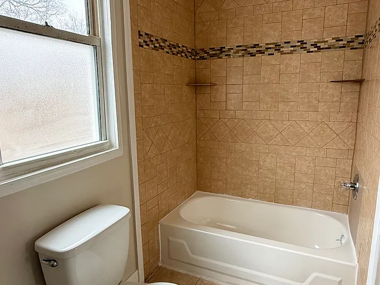 3517 Hudson Ave — Photo 11