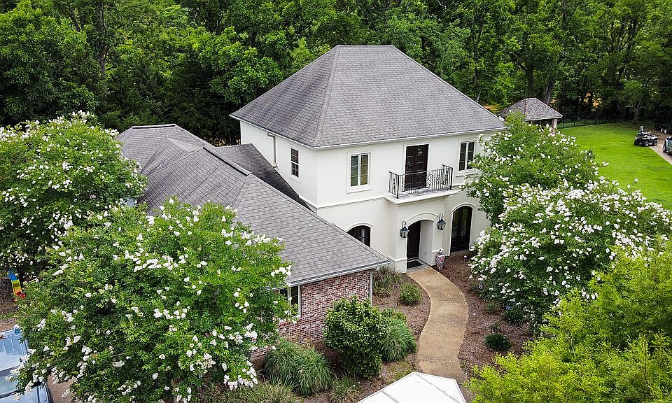 1st image of 127 Saint Abigail Ln
