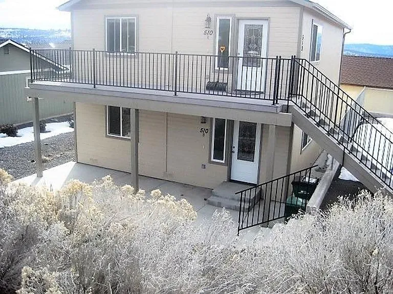 510 Harbor View Dr — Photo 4