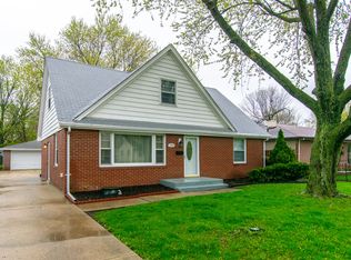 1305 W Marion St, Joliet, IL 60436