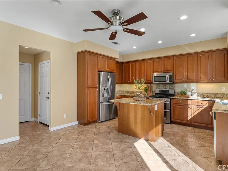 28817 Edenton Way — Photo 21