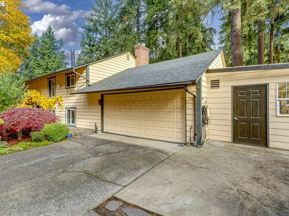 18978 Arrowwood Ave, Lake Oswego, OR 97035